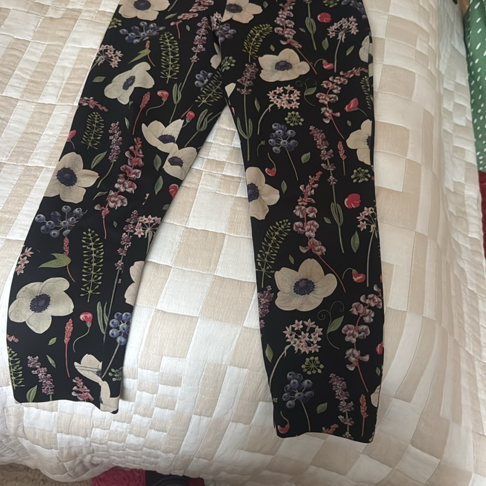 Black Milk cuffed pant, size small - Picture 5 of 7